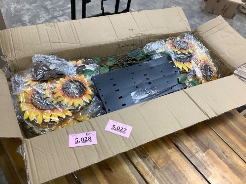 Sunflower Decorations - Lot 5028