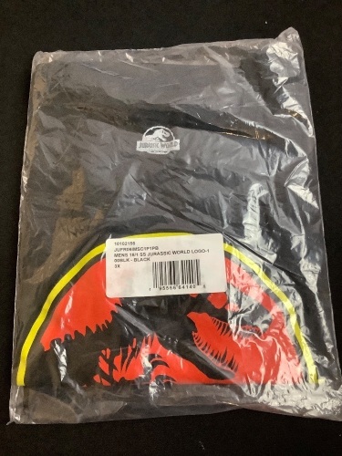 Jurassic World T-Shirt, 3XL - Lot 58