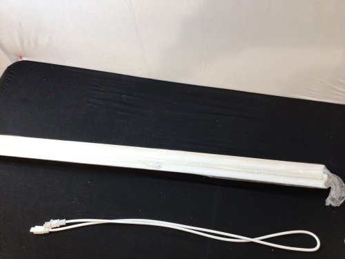 Active Grow 22W T5 4FT Horticultural Strip Light - Lot 264