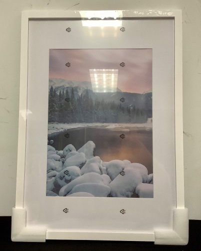 White Wood A2 Poster Frame - Lot 104