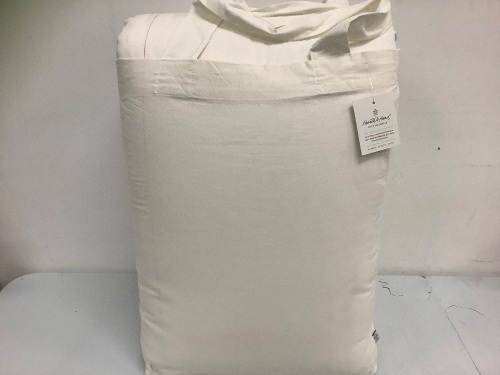 Hearth & Home 3 Piece Comforter Set, E-Comm Return, Sold As-is - Lot 302