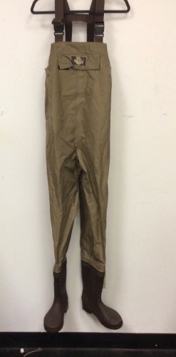 White River Fly Shop Three Forks Lug Sole Chest Waders Men's 6M, E-Comm Return, Sold As-is - Lot 255
