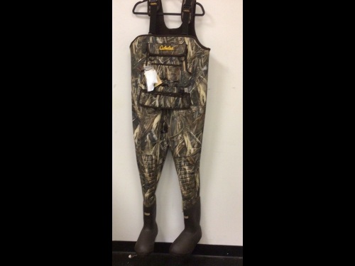 SuperMag Chest Waders Men's 10S, E-Comm Return, Sold As-is - Lot 226