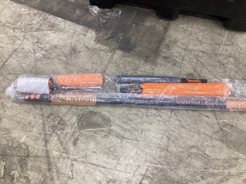 Extend A Reach Cleaning Tools  - Lot 468