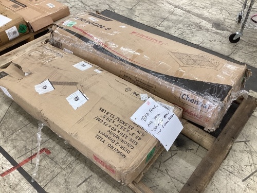 Bed Frame & Desk, Open Box Returns  - Lot 528