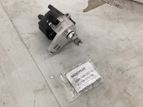 Ignition Distributor  - Lot 770