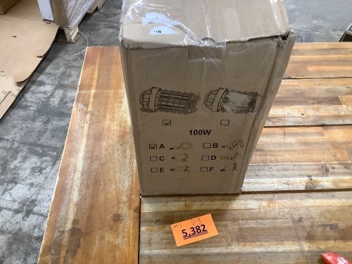 Work Light - Lot 5382