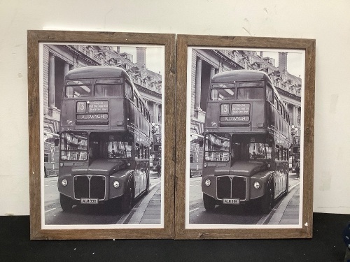 Set of (2) Picture Frames for 11x17" Pictures - Lot 242
