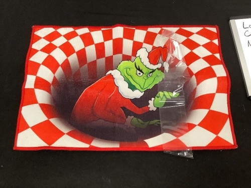 23" x 15.5" Grinch Door Mat - Lot 380