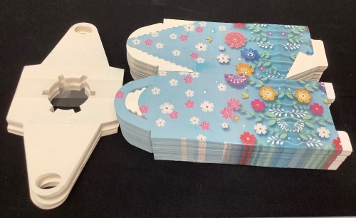 Pack of (50) Cupcake Boxes - Lot 354
