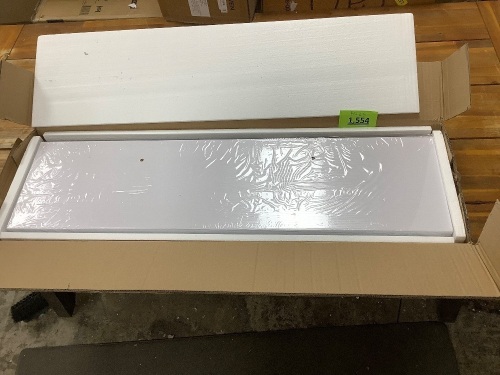QEEIG Floating Shelf - Lot 1554