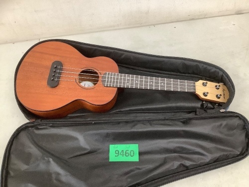 Asmuse 4 Stringed Ukulele - Lot 9460