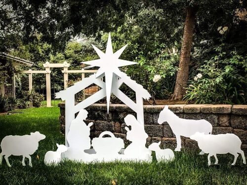 Note Card Cafe Large Outdoor Nativity Scene Yard Display Set, 46"x 34"x 15"  - Lot 167