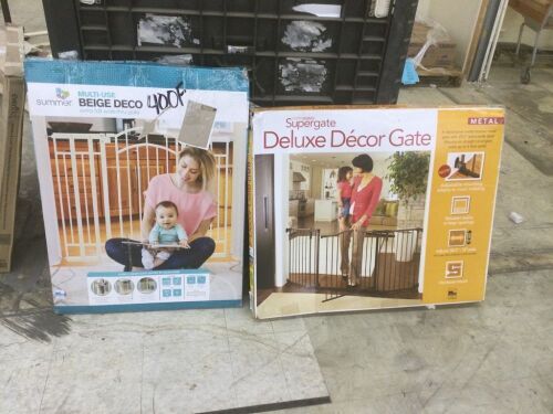Lot of (2) Baby Gates  - Lot 426