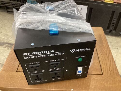 DT-5000VA Step Up & Down Transformer Power Converter - Lot 133