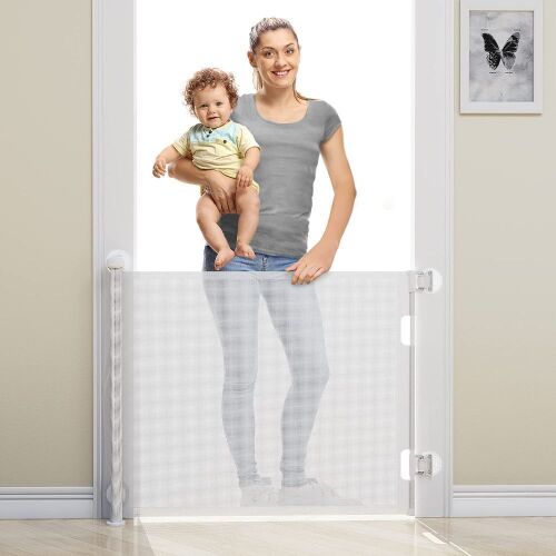 BabyBond Retractable Baby Gate 33" x 55"  - Lot 634
