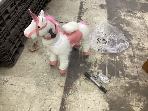 JoJoPooNy Ride on Unicorn with Wheels - Foot Bracket Broken - Lot 795