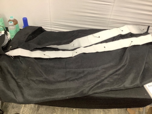 Clothing Store Fitting Room w/ Shading Curtain - No Instructions, May Have Missing Pieces - Lot 422