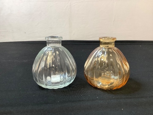 Lot of (6) Glass Bud Vases - Lot 153