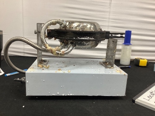 1400W Commercial Bubble Waffle Maker Machine - Lot 333