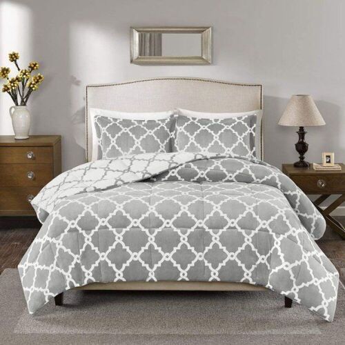Gracie Mills Peyton Reversible Plush Comforter Mini Set, Full/Queen, Grey - Lot 359