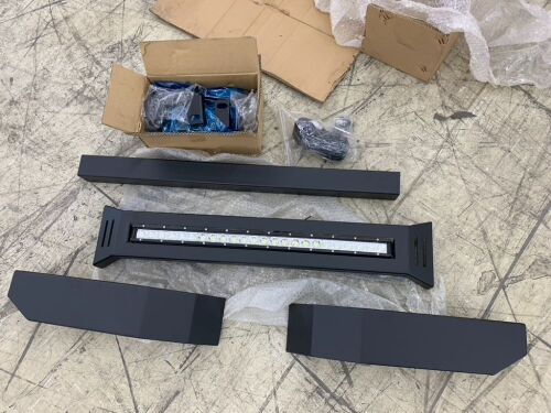 LED Bull Bar, Unknown Fit  - Lot 40