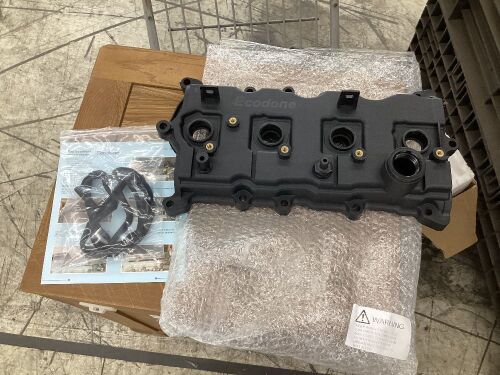 Engine Camshaft Valve Cover & Gasket Compatible with 2007-2012 Nissan, PCV Cover fits Altima Sentra L4 2.5L - Lot 446