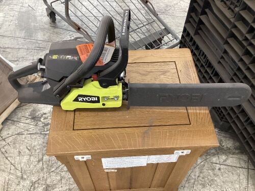 RYOBI 14 in. 37cc 2-Cycle Gas Chainsaw - Lot 435