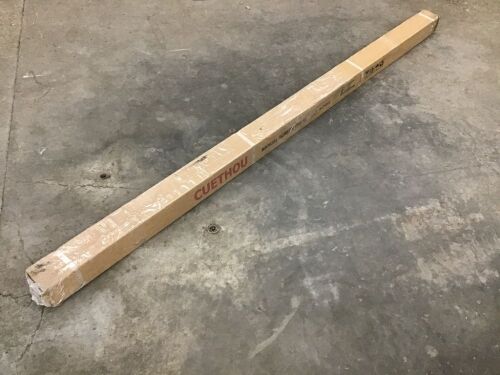 Cuethou Manual Pull Down Projector Screen  - Lot 382