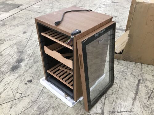 Marvero Cigar Humidor Box  - Lot 640