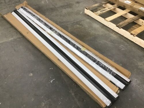 8' LED Wraparound Shop Light, 2 pack  - Lot 116