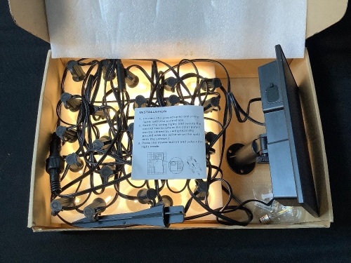 Solar Globe String Lights - Lot 408