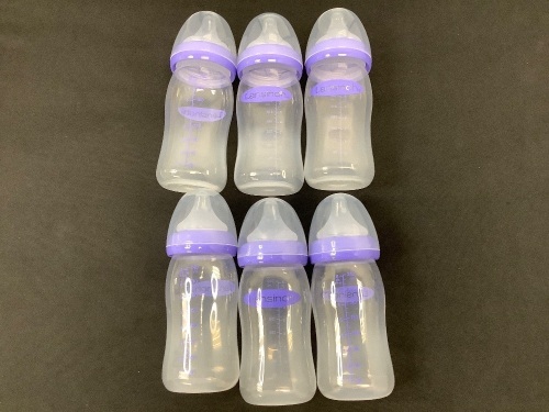Bundle of 6 Lansinoh 8oz Baby Bottles - Lot 421