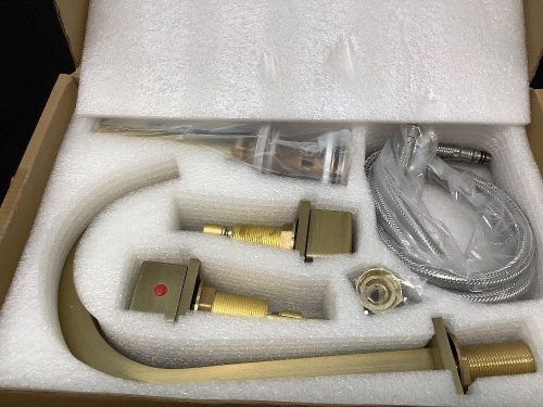 Antique Brass Faucet Wit Pop Up Drain - Lot 374