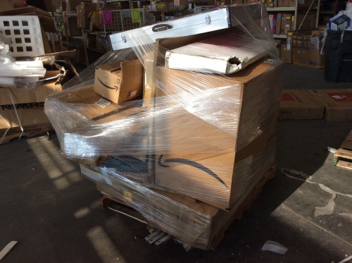 Pallet of Salvage Items. Will Contain Broken or Incomplete Items. - Lot 597