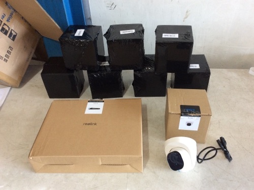 Reolink 8-Camera Security System. Includes (8) RLC-520 5MP Cameras, and (1) 4K PoE NVR 8 Channel Pre-Installed 2TB Hard Drive 4K/5MP/4MP HD 24/7 Video Surveillance Home Security Camera System.  - Lot 44
