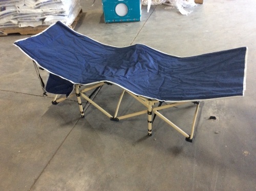 Portable Folding Cot - Lot 637