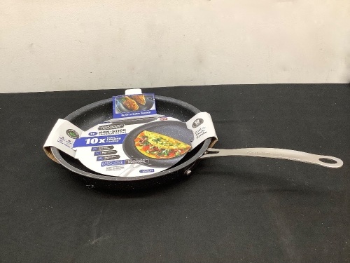 11" Non-Stick Aluminum Fry Pan - Lot 155