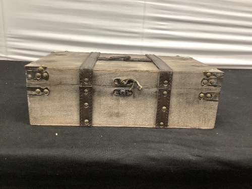 18" x 8" x 4" Decorative Storage Trunk - Lot 312