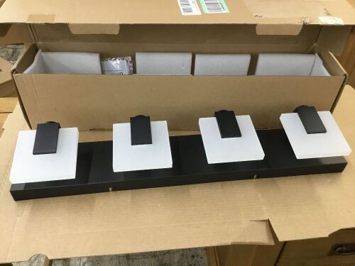 Dimmable Vanity Light  - Lot 373
