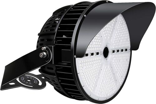 LEDMO LED Stadium Flood Light 750 Watts 40° Beam Angle 5000K Daylight White 120-277V IP66 Waterproof - Lot 16