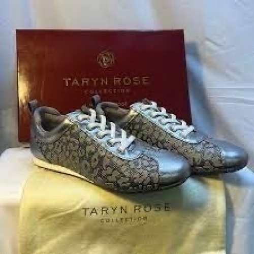 Taryn Rose Lace Up Shoes Size 9 - Lot 386