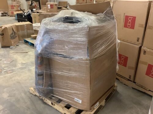 Pallet of Miscellaneous Outdoor Furniture Pieces, Unknown if Complete  - Lot 199