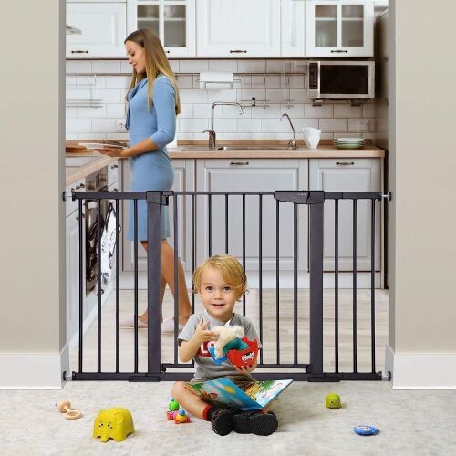 Cumbor 29.7"-51.6" Baby Gate  - Lot 283