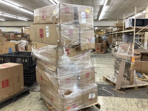 Pallet of Uninspected Christmas Trees & Decor - High Retail Value - Lot 340