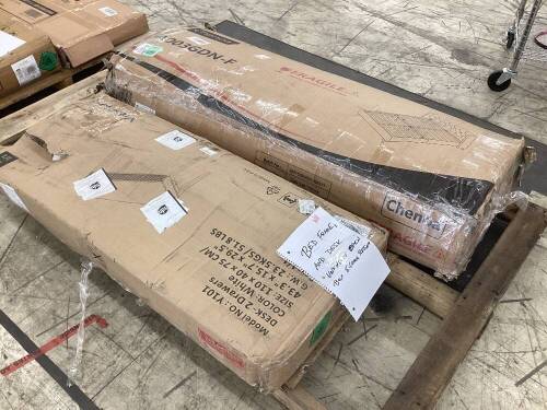 Bed Frame & Desk, Open Box Returns  - Lot 278