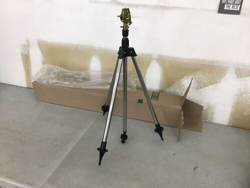 Lawn Sprinkler  - Lot 555