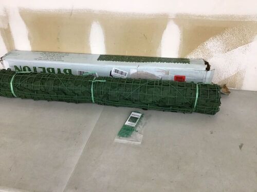 Bybeton Artificial Ivy Privacy Fence Screen - Lot 564