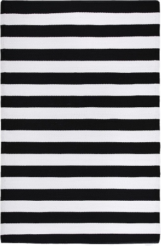 Black & White 4 ft x 6 ft Recycled Plastic Floor Mat - Lot 470