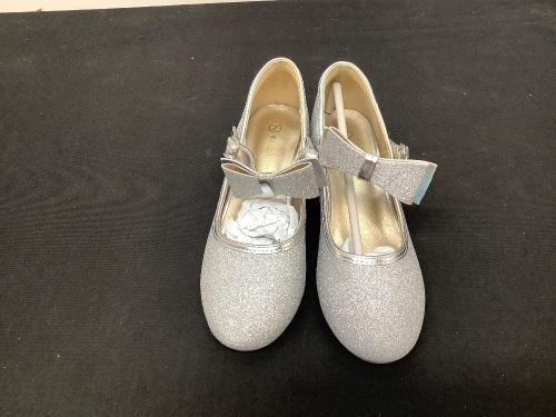 Girls Size 2 Silver Glitter Heels - Lot 418